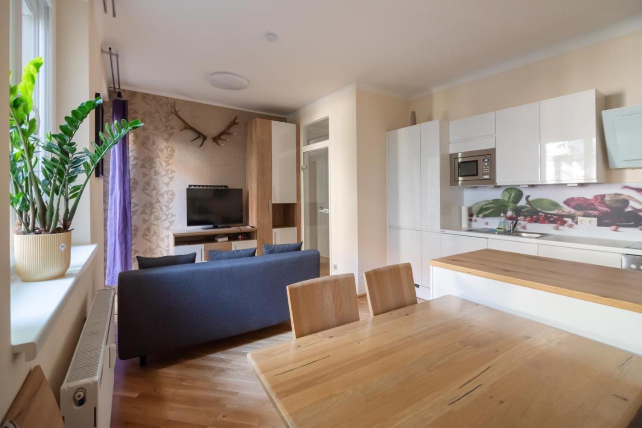 Absolute Ruhelage Im Zentrum Mit Parkplatz Apartment Vienna Exterior photo